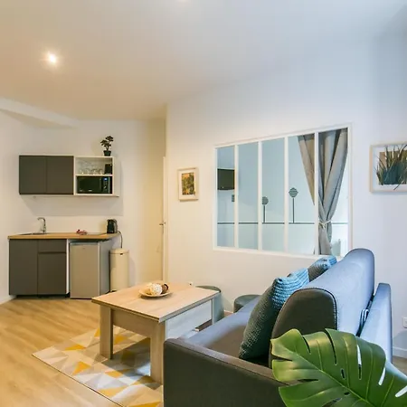 King Of Saint-lazare Apartment