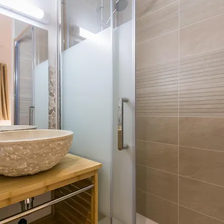 King Of Saint-lazare Apartment Paris