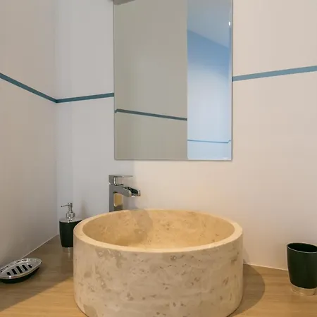 Apartment King Of Saint-lazare